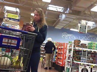 Dw Blonde Teen With Great Ass Shopping For Cereal 1
