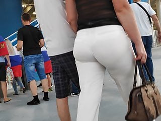 Awesome Big Butts Sexy Milfs Shaking In Tight White Pants 2